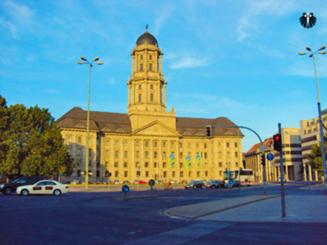 Gendarmenmarkt, Praça pública com arquitetura impressionante. Thumb