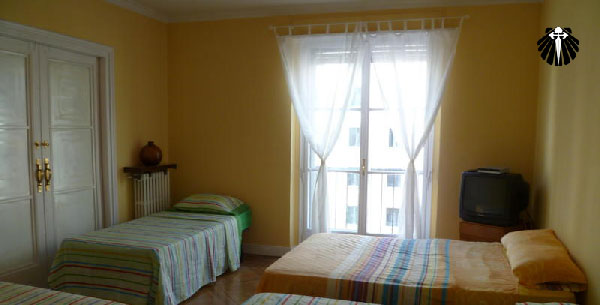 Albergue Grand Via 59