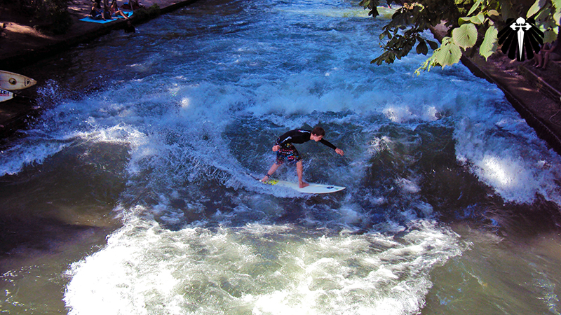 Surf no Englischer Garten