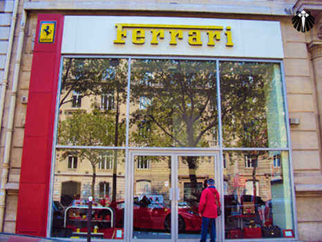 Vamos as compras?! Champs Elisée. Thumb