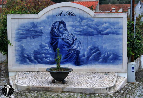 Uma oração especial a Nossa Senhora e seguimos as setas... Thumb